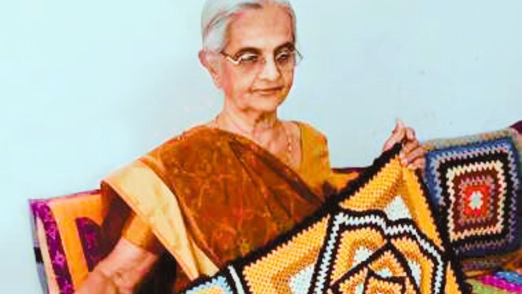 Padma Parikh 89 years old, Entrepreneur - Crocheting