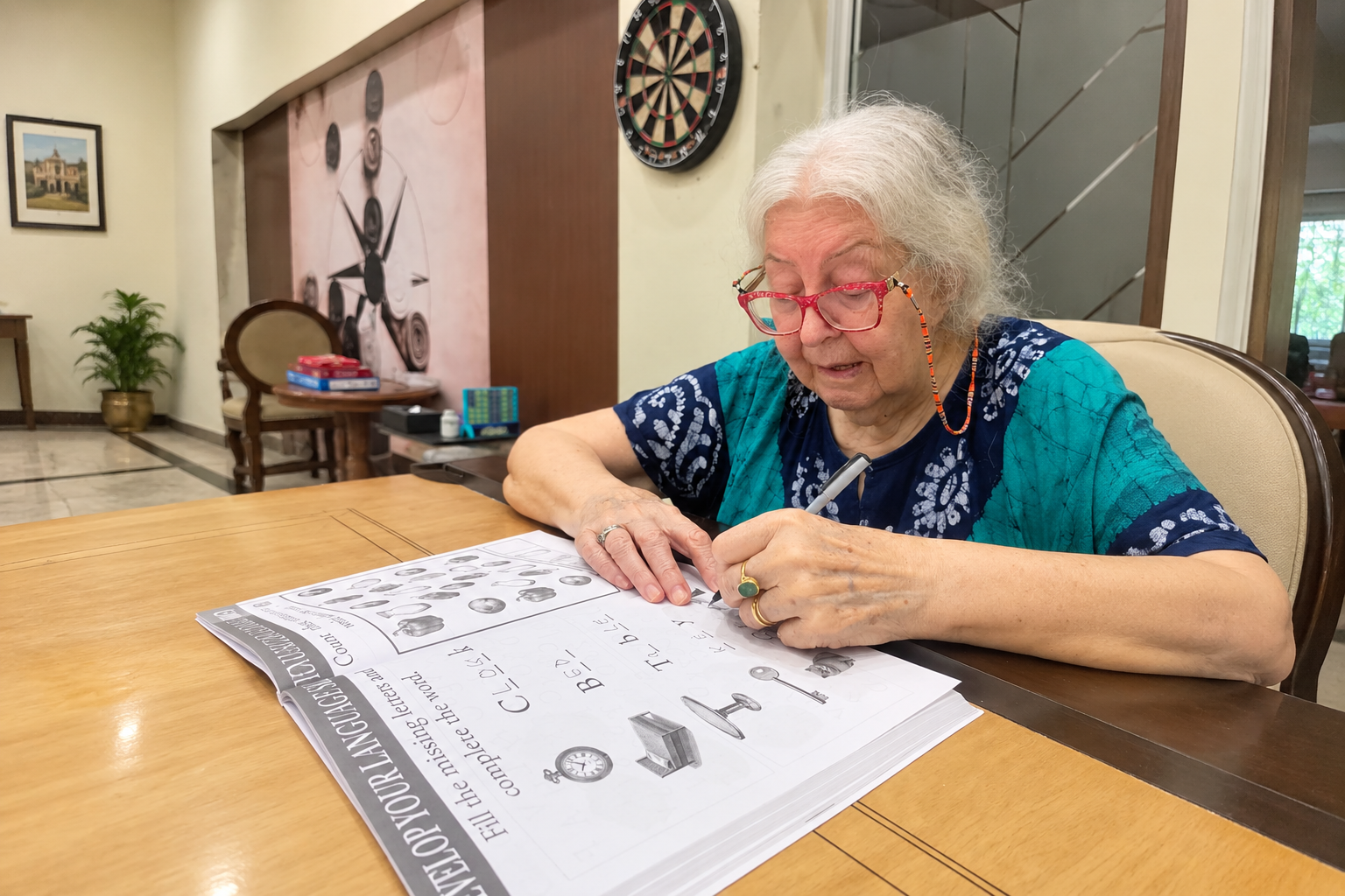 Elderly woman engaging in a cognitive activity for Alzheimer’s Day awareness and healthy ageing